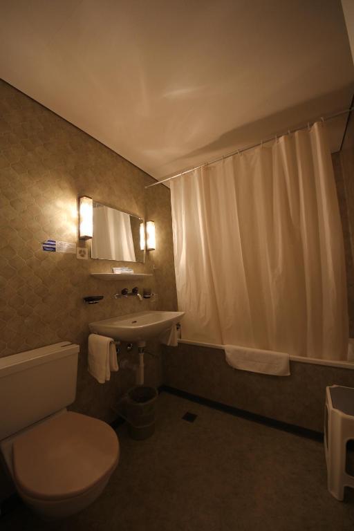 Gasthaus Zum Kreuz メッゲン 部屋 写真